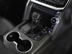 Toyota Land Cruiser 300 3.5T GR-Sport - Image 15