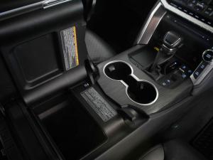 Toyota Land Cruiser 300 3.5T GR-Sport - Image 16