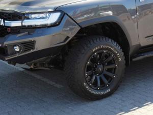 Toyota Land Cruiser 300 3.5T GR-Sport - Image 5
