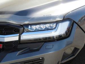 Toyota Land Cruiser 300 3.5T GR-Sport - Image 6