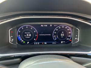 Volkswagen T-Roc 2.0TSI 4Motion R-Line - Image 13