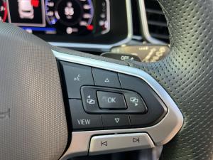 Volkswagen T-Roc 2.0TSI 4Motion R-Line - Image 18