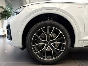 Audi Q5 Sportback 40TDI quattro Black Edition - Image 9