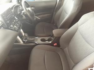 Toyota Corolla Cross 1.8 Xi - Image 14