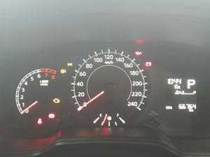 Toyota Corolla Cross 1.8 Xi - Image 20