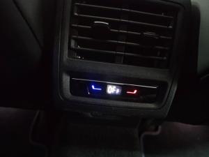 Volkswagen Golf R - Image 14