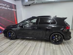 Volkswagen Golf R - Image 18