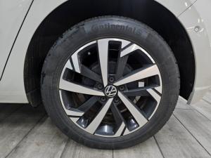 Volkswagen Polo hatch 1.0TSI Life manual - Image 4