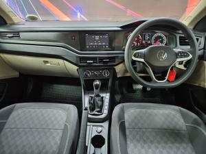 Volkswagen Polo sedan 1.6 auto - Image 9