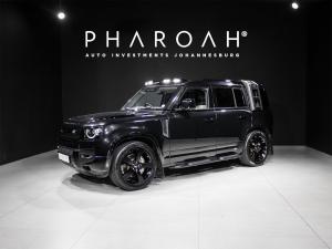 Land Rover Defender 110 D300 X-Dynamic HSE - Image 1