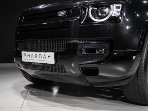 Land Rover Defender 110 D300 X-Dynamic HSE - Image 21
