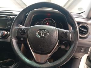 Toyota RAV4 2.0 GX auto - Image 25