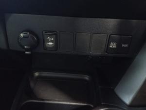 Toyota RAV4 2.0 GX auto - Image 3