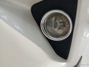 Toyota RAV4 2.0 GX auto - Image 7