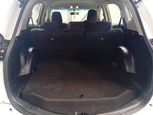 Toyota RAV4 2.0 GX auto - Image 9