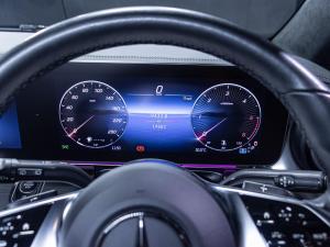 Mercedes-Benz V-Class V300d Exclusive - Image 22