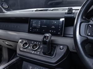 Land Rover Defender 110 D240 X-Dynamic SE - Image 23