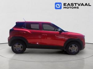 Mahindra XUV 3XO 1.2T MX2 manual - Image 5