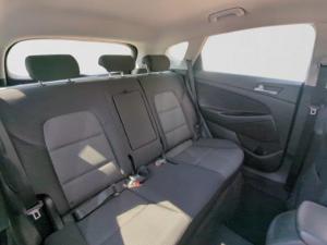 Hyundai Tucson 2.0 Premium auto - Image 13