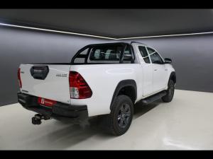 Toyota Hilux 2.4GD-6 Xtra cab Raider manual - Image 2