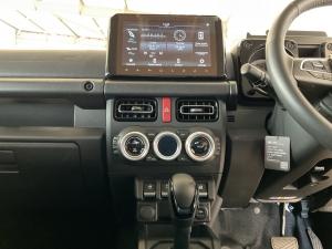 Suzuki Jimny 1.5 GLX AllGrip 5-door auto - Image 15