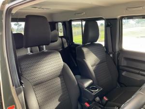 Suzuki Jimny 1.5 GLX AllGrip 5-door auto - Image 17