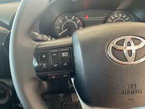 Toyota Hilux 2.4GD-6 double cab 4x4 SR - Image 9