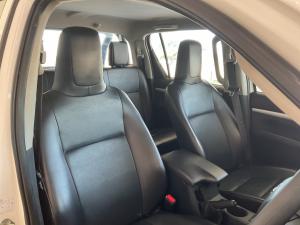 Toyota Hilux 2.4GD-6 double cab 4x4 SR - Image 16