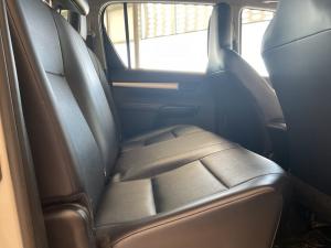 Toyota Hilux 2.4GD-6 double cab 4x4 SR - Image 17