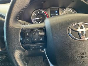 Toyota Hilux 2.8GD-6 double cab 4x4 Raider auto - Image 9