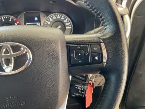 Toyota Hilux 2.8GD-6 double cab 4x4 Raider auto - Image 10