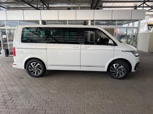 Volkswagen Caravelle 2.0BiTDI Highline 4Motion - Image 3