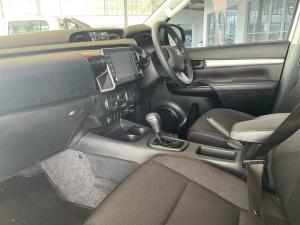 Toyota Hilux 2.4GD-6 double cab Raider auto - Image 7
