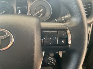 Toyota Hilux 2.4GD-6 double cab Raider auto - Image 10