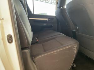 Toyota Hilux 2.4GD-6 double cab Raider auto - Image 17