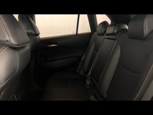 Toyota Corolla Cross 1.8 Hybrid XS - Image 11