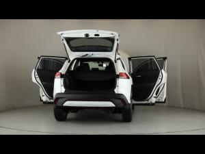 Toyota Corolla Cross 1.8 Hybrid XS - Image 24