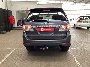 Toyota Fortuner 2.5D-4D auto - Image 5