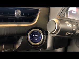 Lexus UX 250h SE - Image 16