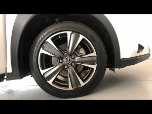 Lexus UX 250h SE - Image 17
