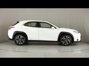 Lexus UX 250h SE - Image 3