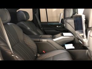 Lexus LX 600 VIP - Image 12