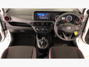 Hyundai Grand i10 1.0 Premium hatch - Image 6