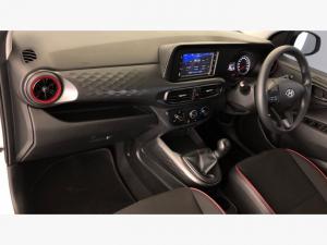 Hyundai Grand i10 1.0 Premium hatch - Image 7
