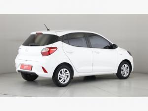 Hyundai Grand i10 1.0 Premium hatch - Image 2