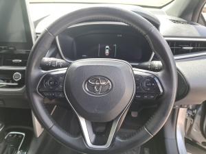 Toyota Corolla Cross 1.8 HEV XR - Image 8