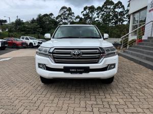 Toyota Land Cruiser 200 4.5D-4D V8 VX - Image 4