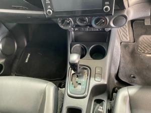 Toyota Hilux 2.8 GD-6 RB Legend automaticE/CAB - Image 11