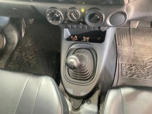 Toyota Hilux 2.0 VvtiP/U Single Cab - Image 12