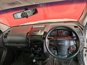 Isuzu D-MAX 250C Fleetside S/C - Image 6